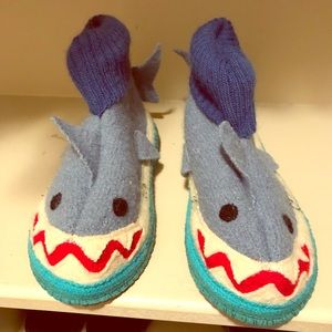 Garnet Hill boiled wool kids slippers. Size 2